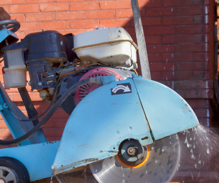 معلم قص الخرسانة